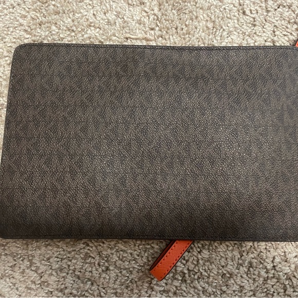 Michael Kors Illustrations Sail Away Large Brown Mimosa - Picture 3 of 4